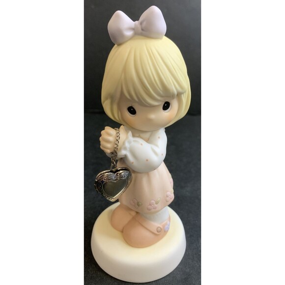 Precious Moments Other - Precious Moments 'Friends Are Held Within The Heart' 2003 C0023